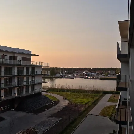 Przystan Kazika - & * Dziwnów