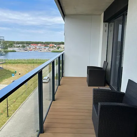 Przystan Kazika - & * Dziwnów